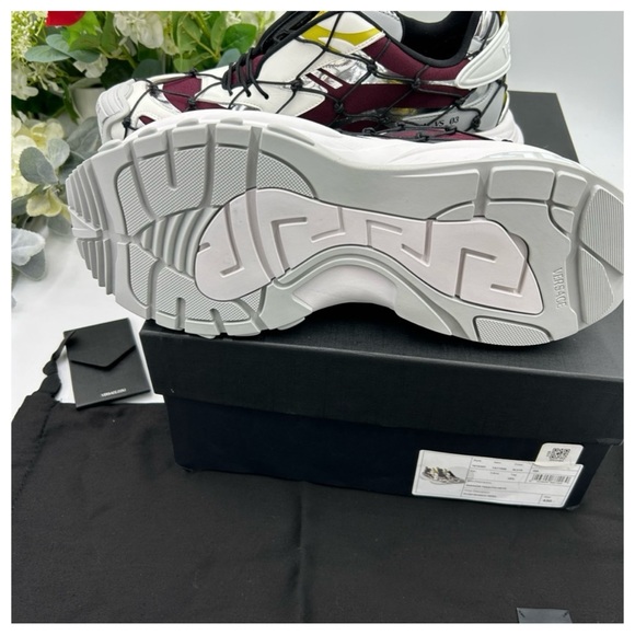 Versace V3 net leather sneakers size 10 US made in Italy - Picture 5 of 8
